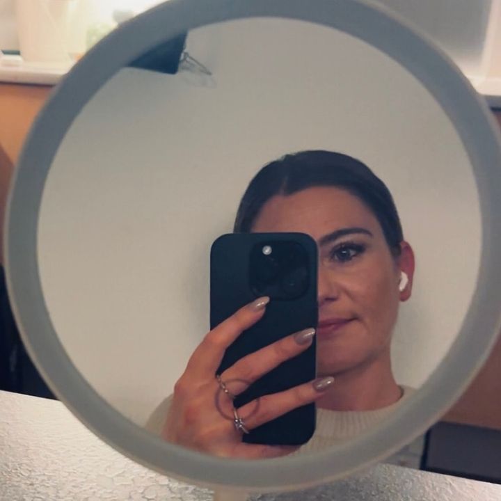 𝒩𝒶𝓃𝓃𝒶