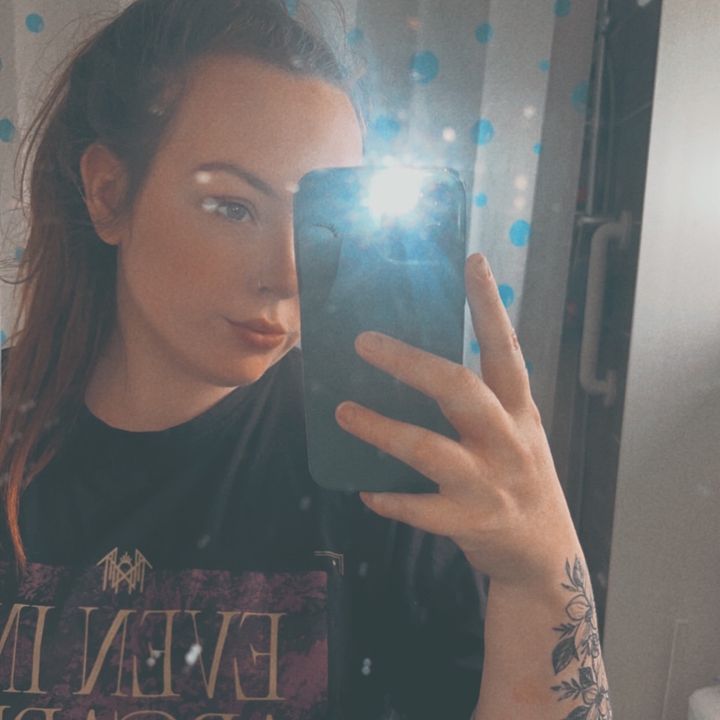 megan 🖤🥀💙💎