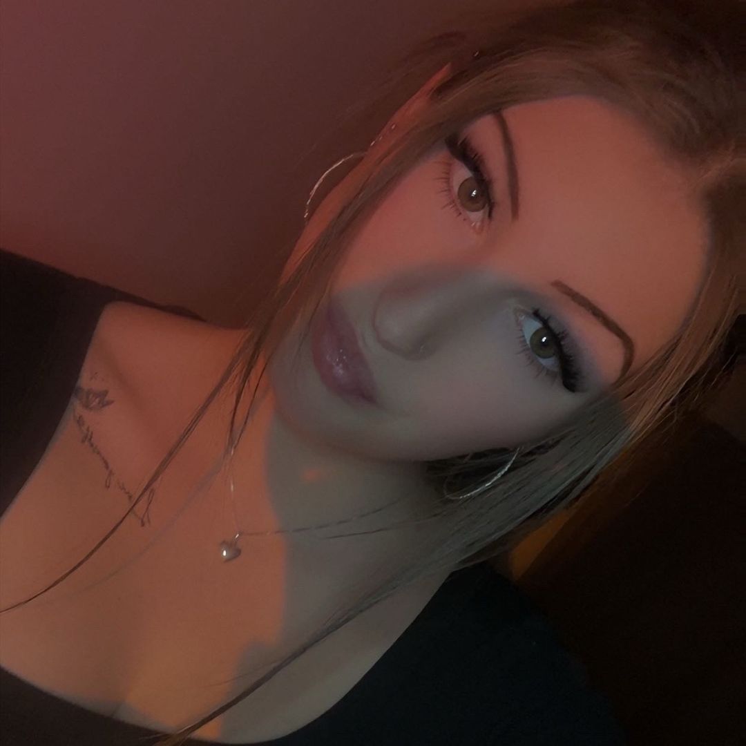 Mia